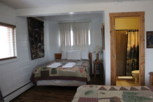 Budget Host Elk Antler Inn Термополис Экстерьер фото